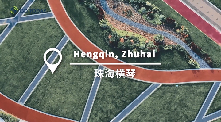 外國“網(wǎng)紅”在橫琴感知走向世界的中醫(yī)藥文化