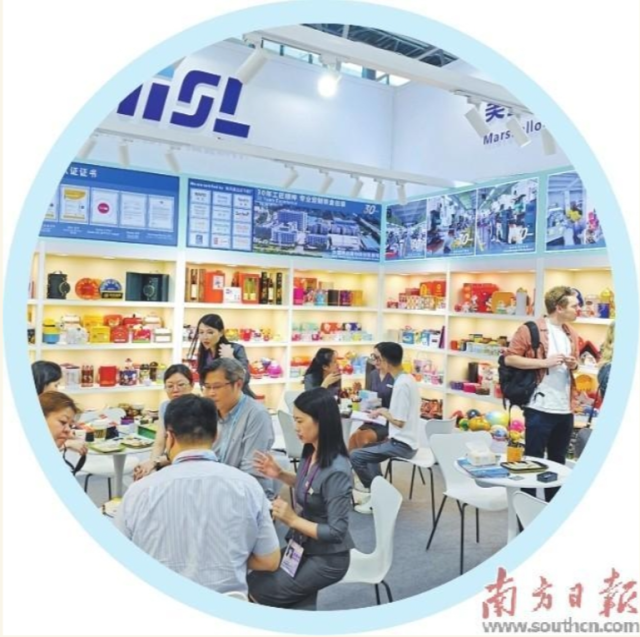 惠州市的企業(yè)參加廣交會。