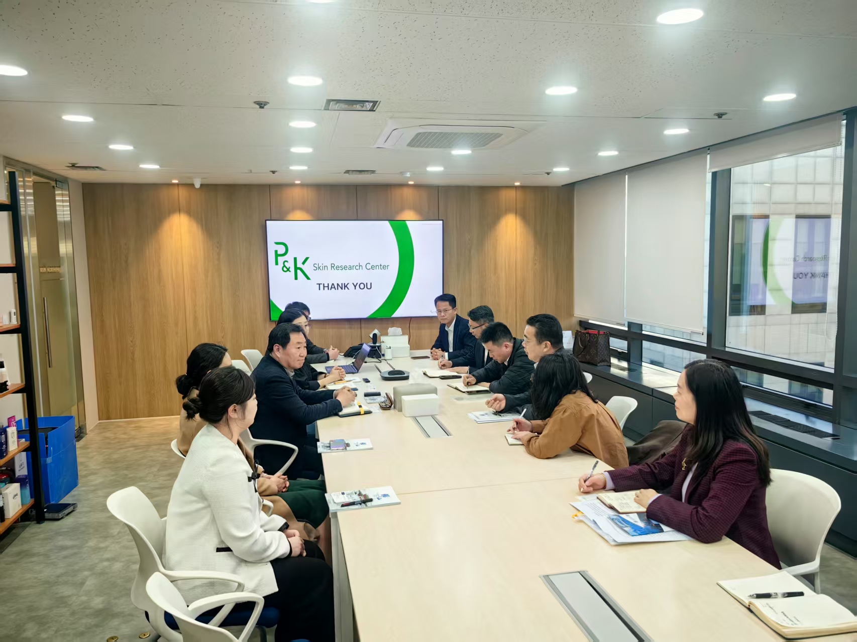 佛山市領導率隊赴韓國進行交流推介。/佛山市發(fā)展和改革局供圖